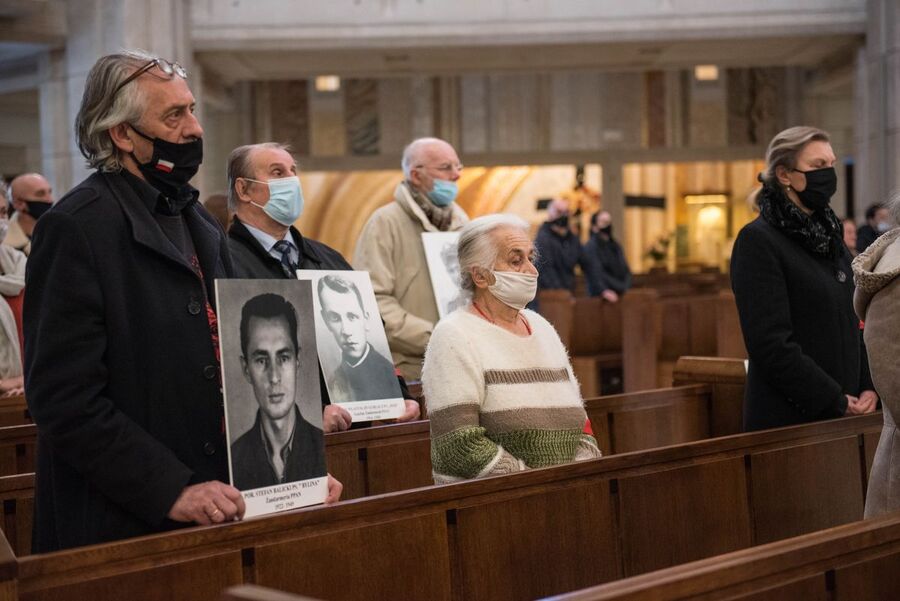 15.11.2020. VII Krakowskie Zaduszki za Żołnierzy Wyklętych-Niezłomnych. Fot. Agnieszka Masłowska (IPN)