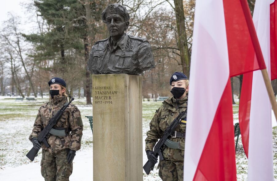 10.12.2020. Krakowska uroczystość w przeddzień rocznicy śmierci gen. Maczka. Fot. Agnieszka Masłowska (IPN)