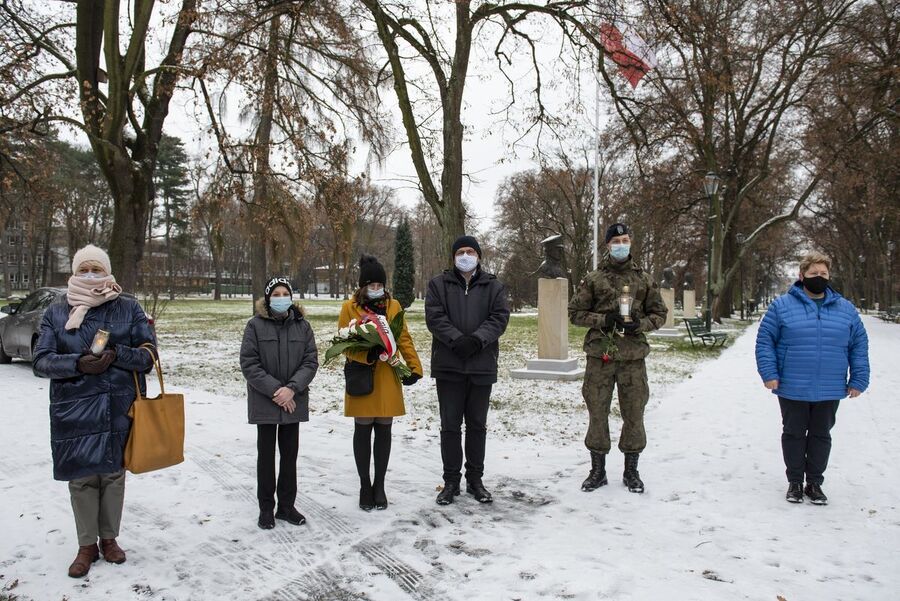 10.12.2020. Krakowska uroczystość w przeddzień rocznicy śmierci gen. Maczka. Fot. Agnieszka Masłowska (IPN)