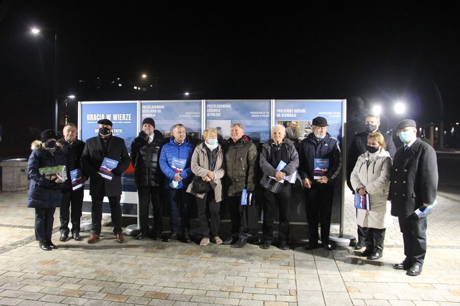 13.12.2020. Otwarcie wystawy „Bracia w wierze” w Zakopanem
