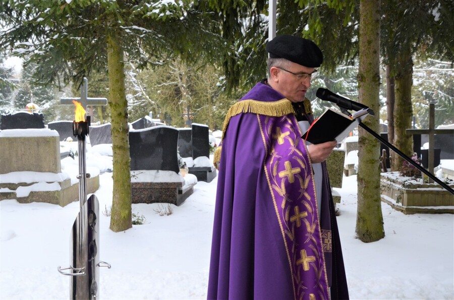 Pożegnanie Andrzeja Ossowskiego - fot. Żaneta Wierzgacz IPN