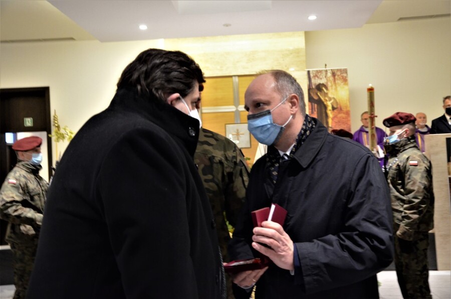 Pożegnanie Andrzeja Ossowskiego - fot. Żaneta Wierzgacz IPN