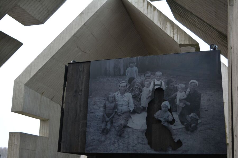 22.01.2021. Wizyta wiceprezesa IPN dr. Mateusza Szpytmy w Mauzoleum Martyrologii Wsi Polskich w Michniowie. Fot. Katarzyna Pronobis (IPN)