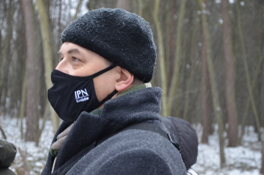 25.01.2021. Uroczystość na odnowionym cmentarzu ofiar Holokaustu w Wolbromiu. Fot. Janusz Ślęzak (IPN)