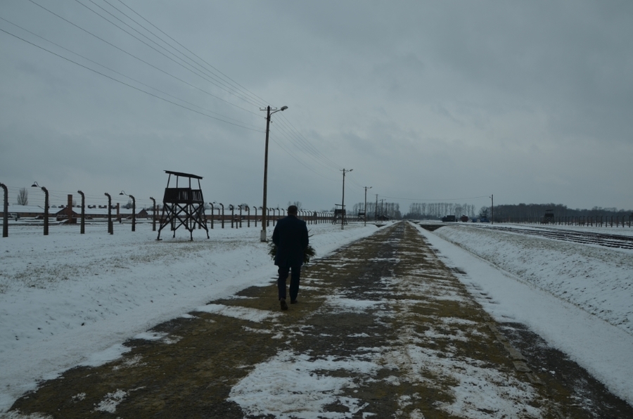 27.01.2021. IPN oddał hołd ofiarom niemieckiego obozu koncentracyjnego KL Auschwitz. Fot. Janusz Ślęzak (IPN)