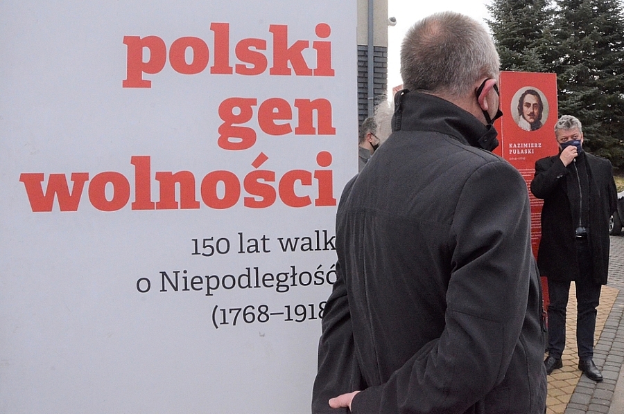 17.03.2021, Michałowice. Otwarcie wystawy „Polski gen wolności. 150 lat walk o Niepodległość”. Fot. Janusz Ślęzak (IPN)