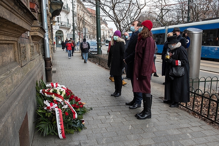 19.03.2021. W Krakowie uczczono profesorów i studentów tajnego nauczania na UJ. Fot. Agnieszka Masłowska (IPN)