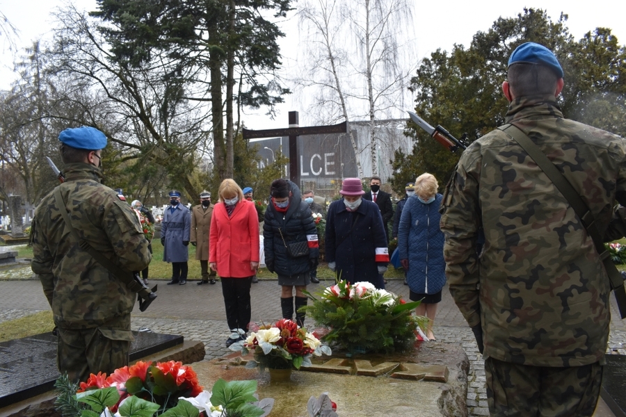 13.04.2021 w Kielcach upamiętniono 81. rocznicę zbrodni katyńskiej. Fot. Katarzyna Pronobis (IPN)