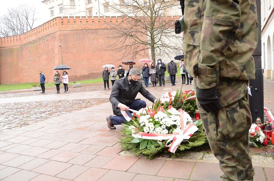 13.04.2021 w Krakowie oddano hołd ofiarom zbrodni katyńskiej. Fot. Janusz Ślęzak (IPN)