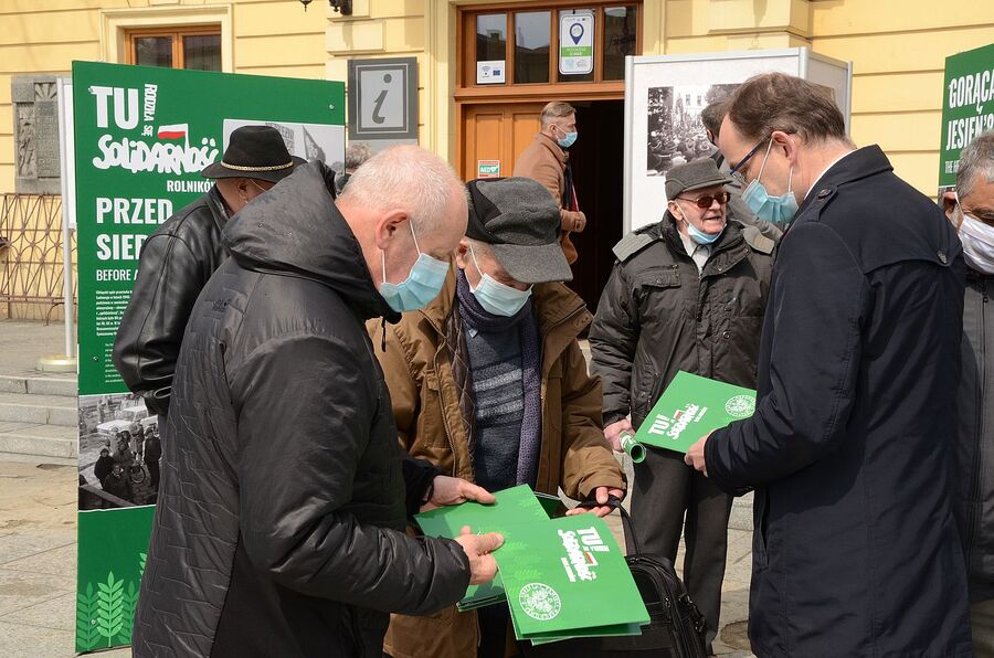 Wystawa „TU rodziła się Solidarność Rolników” w Nowym Targu. Fot. Janusz Ślęzak (IPN)