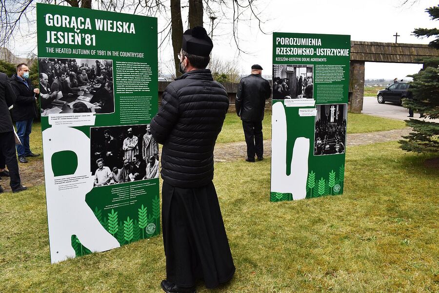 Wystawa „TU rodziła się Solidarność Rolników” w Radkowicach (Świętokrzyskie). Fot. Katarzyna Pronobis (IPN)