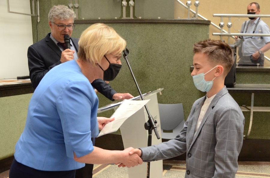 11.06.2021, Kraków. Uroczystość wręczenia nagród laureatom małopolskiego konkursu „Polscy żołnierze w obronie wolnego świata 1939-1940”. Fot. Janusz Ślęzak (IPN)