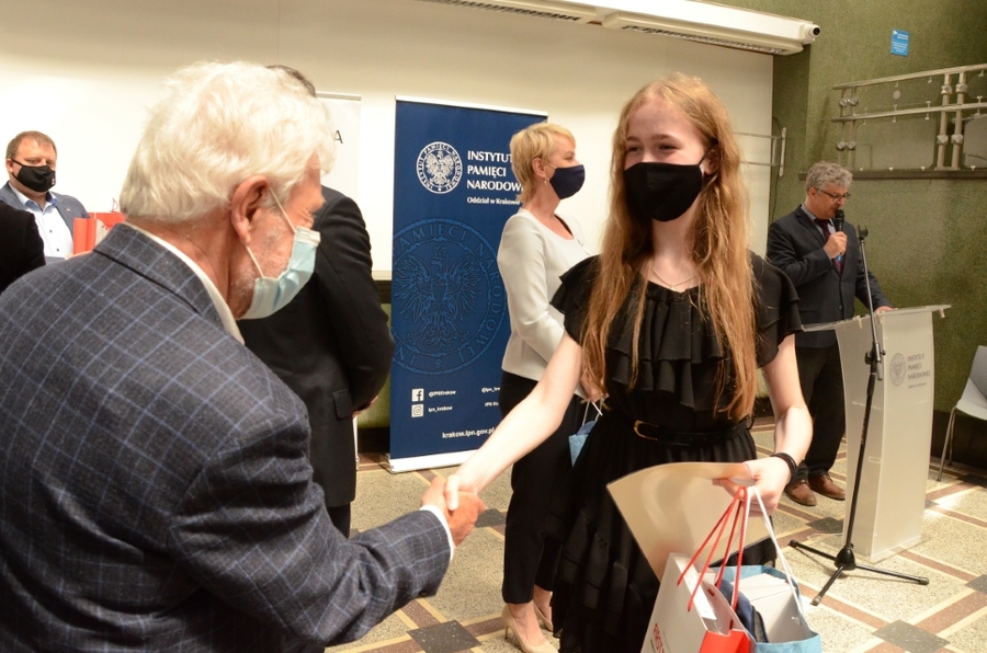 11.06.2021, Kraków. Uroczystość wręczenia nagród laureatom małopolskiego konkursu „Polscy żołnierze w obronie wolnego świata 1939-1940”. Fot. Janusz Ślęzak (IPN)