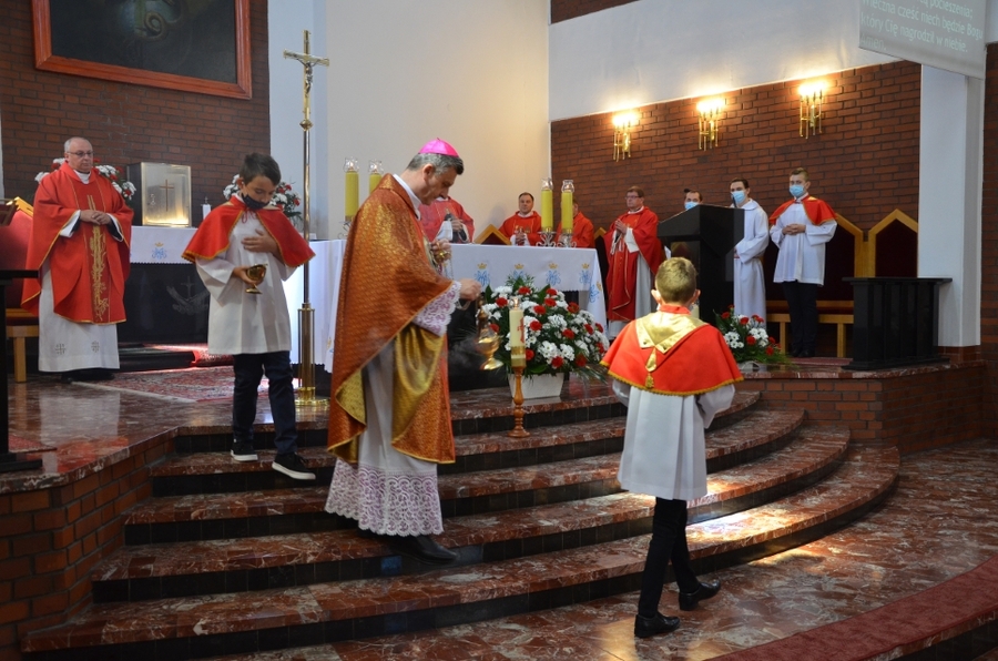 81. rocznica pierwszego masowego transportu Polaków do KL Auschwitz. Uroczystości w Harmężach. Fot. Janusz Ślęzak (IPN)