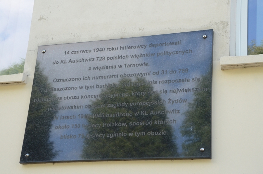 81. rocznica pierwszego masowego transportu Polaków do KL Auschwitz. Uroczystości w Oświęcimiu. Fot. Janusz Ślęzak (IPN)
