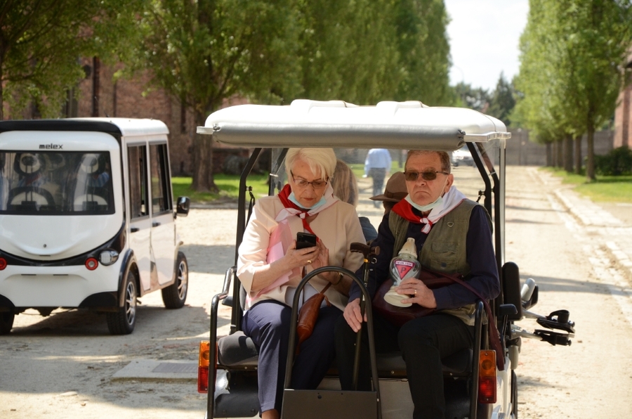 81. rocznica pierwszego masowego transportu Polaków do KL Auschwitz. Uroczystości w Oświęcimiu. Fot. Janusz Ślęzak (IPN)