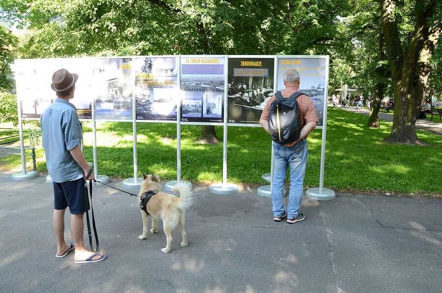81. rocznica pierwszego masowego transportu Polaków do KL Auschwitz. Uroczystości w Krakowie. Fot. Janusz Ślęzak (IPN)