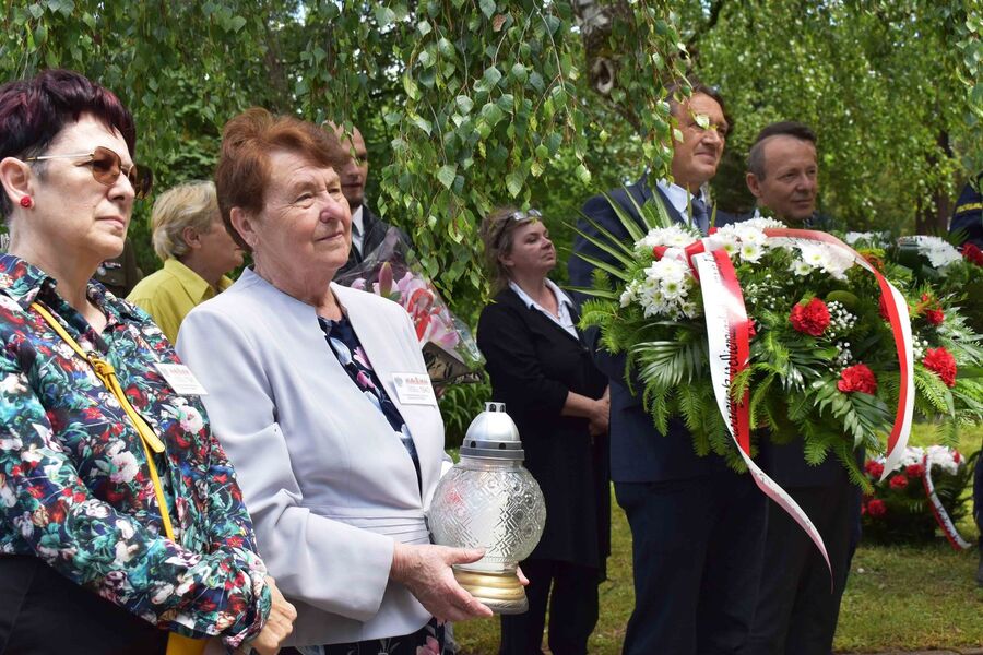 Kieleckie obchody Narodowego Dnia Pamięci Ofiar Niemieckich Nazistowskich Obozów Koncentracyjnych i Obozów Zagłady. Fot. Katarzyna Pronobis (IPN)