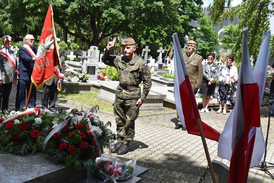 Kieleckie obchody Narodowego Dnia Pamięci Ofiar Niemieckich Nazistowskich Obozów Koncentracyjnych i Obozów Zagłady. Fot. Katarzyna Pronobis (IPN)