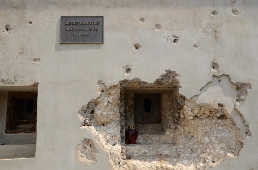 Upamiętnienie ofiar zbiorowych egzekucji na terenie Fortu 49 „Krzesławice” w Krakowie - fot. Żaneta Wierzgacz (IPN)