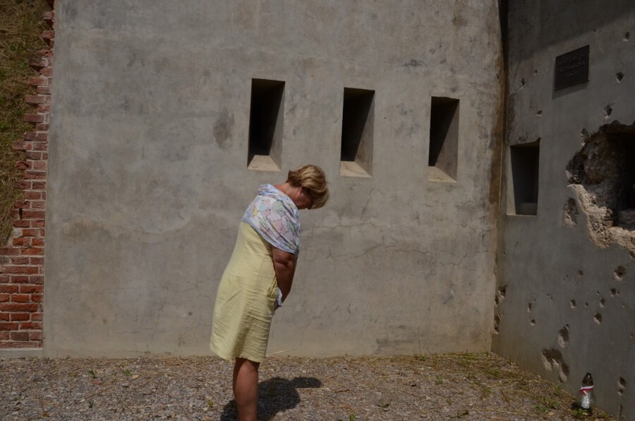 Upamiętnienie ofiar zbiorowych egzekucji na terenie Fortu 49 „Krzesławice” w Krakowie - fot. Żaneta Wierzgacz (IPN)