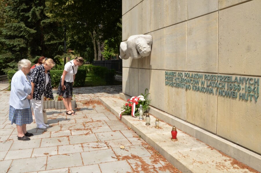 Upamiętnienie ofiar zbiorowych egzekucji na terenie Fortu 49 „Krzesławice” w Krakowie - fot. Żaneta Wierzgacz (IPN)