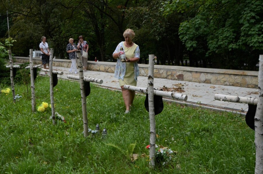 Upamiętnienie ofiar zbiorowych egzekucji na terenie Fortu 49 „Krzesławice” w Krakowie - fot. Żaneta Wierzgacz (IPN)