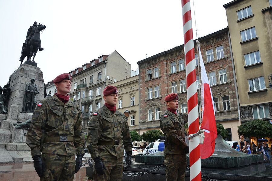 Krakowskie uroczystości w 77. rocznicę wybuchu powstania warszawskiego. Fot. Janusz Ślęzak (IPN)