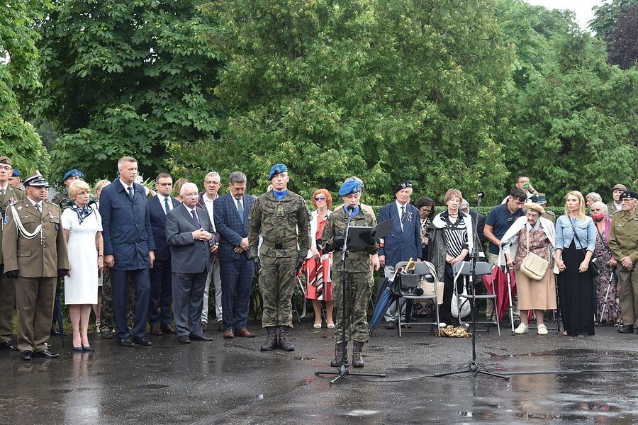W Kielcach upamiętniono 77. rocznicę wybuchu powstania warszawskiego. Fot. Jakub Mularczyk (IPN)