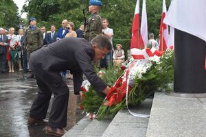W Kielcach upamiętniono 77. rocznicę wybuchu powstania warszawskiego. Fot. Jakub Mularczyk (IPN)