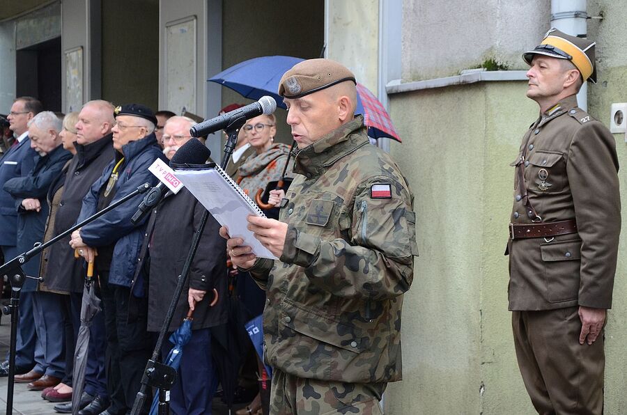 Uczestnicy 56. Marszu Szlakiem I Kompanii Kadrowej wyruszyli na trasę. Fot. Janusz Ślęzak (IPN)