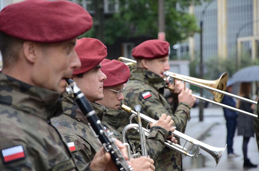 Uczestnicy 56. Marszu Szlakiem I Kompanii Kadrowej wyruszyli na trasę. Fot. Janusz Ślęzak (IPN)