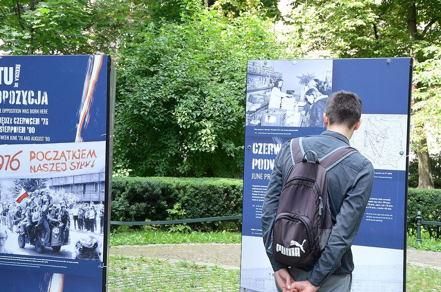 Wystawa „Tu rodziła się opozycja” na Plantach w Krakowie. Fot. Janusz Ślęzak (IPN)
