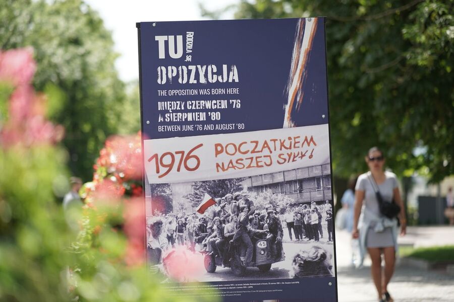 Wystawa „TU rodziła się opozycja” w Busku-Zdroju. Fot. Michał Zawisza (IPN)
