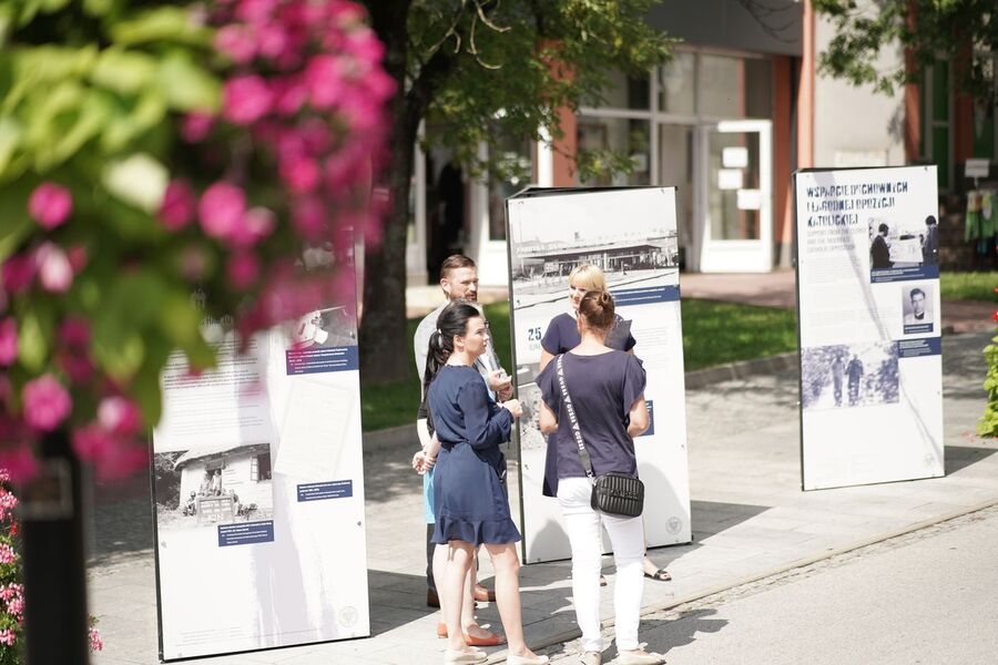 Wystawa „TU rodziła się opozycja” w Busku-Zdroju. Fot. Michał Zawisza (IPN)