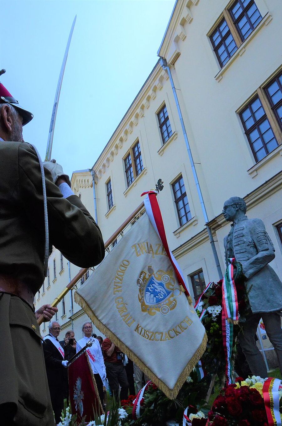 Odsłonięcie pomnika Pála Telekiego w Krakowie. Fot. Janusz Ślęzak (IPN)