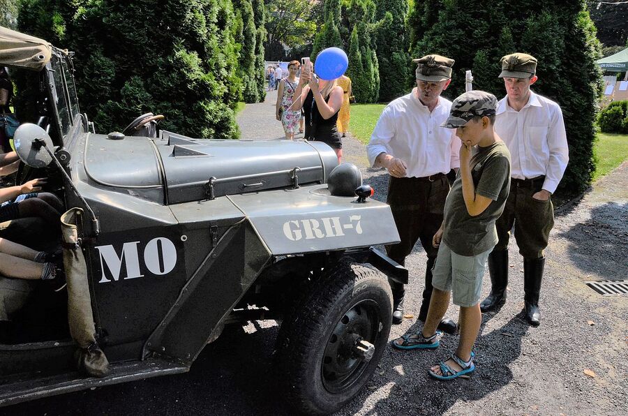 Piknik wojskowy w Krakowie. Fot. Janusz Ślęzak (IPN)