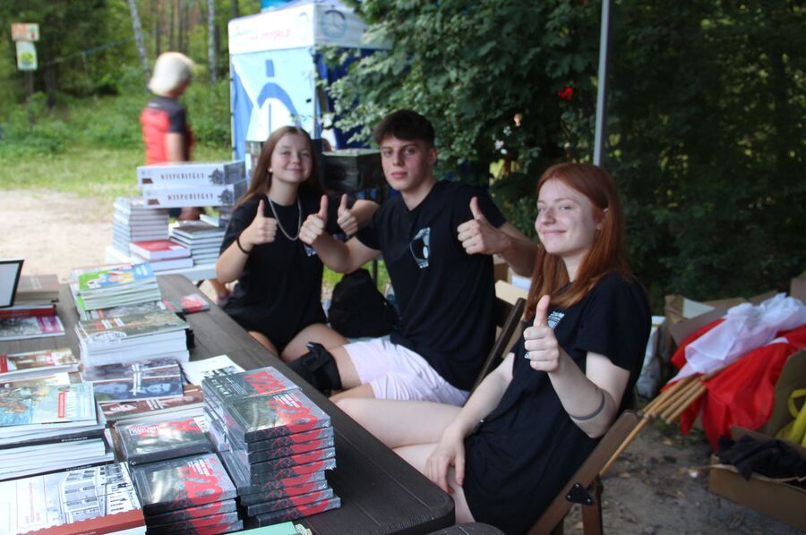 Bieg Tropem Wilczym w Rabsztynie. Fot. IPN