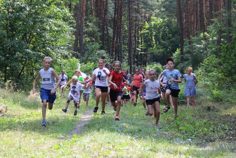 Bieg Tropem Wilczym w Rabsztynie. Fot. IPN