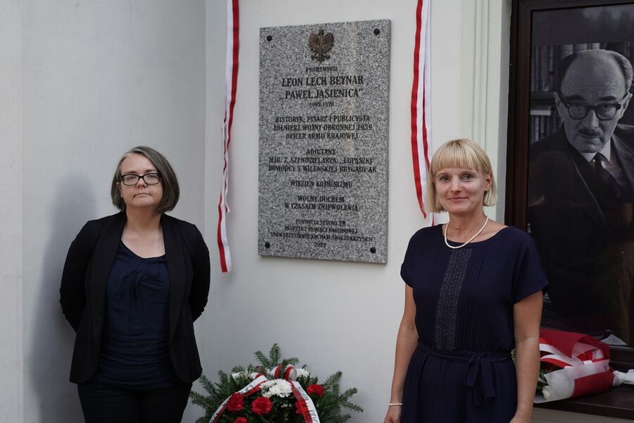 W Nagłowicach upamiętniono Pawła Jasienicę. Fot. Michał Zawisza (IPN)