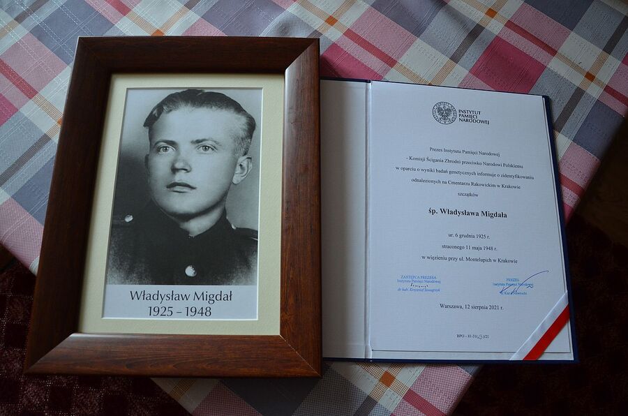 Nota identyfikacyjna Władysława Migdała „Ordona”. Fot. Janusz Ślęzak (IPN)