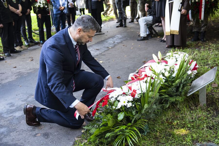 W Krakowie uczczono 75. rocznicę śmierci Danuty Siedzikówny „Inki”. Fot. Agnieszka Masłowska (IPN)