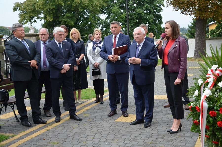 Uroczystości w Mircu, w 45. rocznicę śmierci ks. Romana Kotlarza. Fot. Katarzyna Pronobis (IPN)