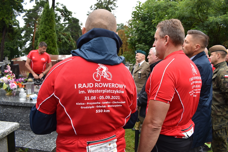 Z Kielc na Westerplatte wyjechał rajd rowerowy - fot. Katarzyna Pronobis (IPN w Kielcach)