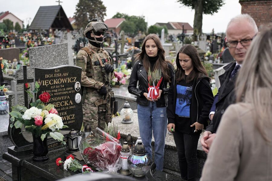 Grób Bolesława Więckowicza w Kozłowie. Fot. Michał Zawisza (IPN)
