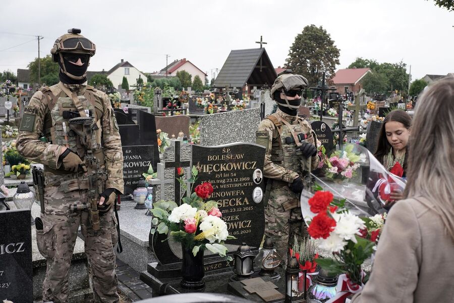 Grób Bolesława Więckowicza w Kozłowie. Fot. Michał Zawisza (IPN)