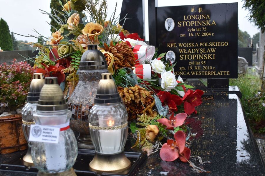 Grób Władysława Stopińskiego w Skarżysku-Kościelnym. Fot.. Katarzyna Pronobis (IPN)