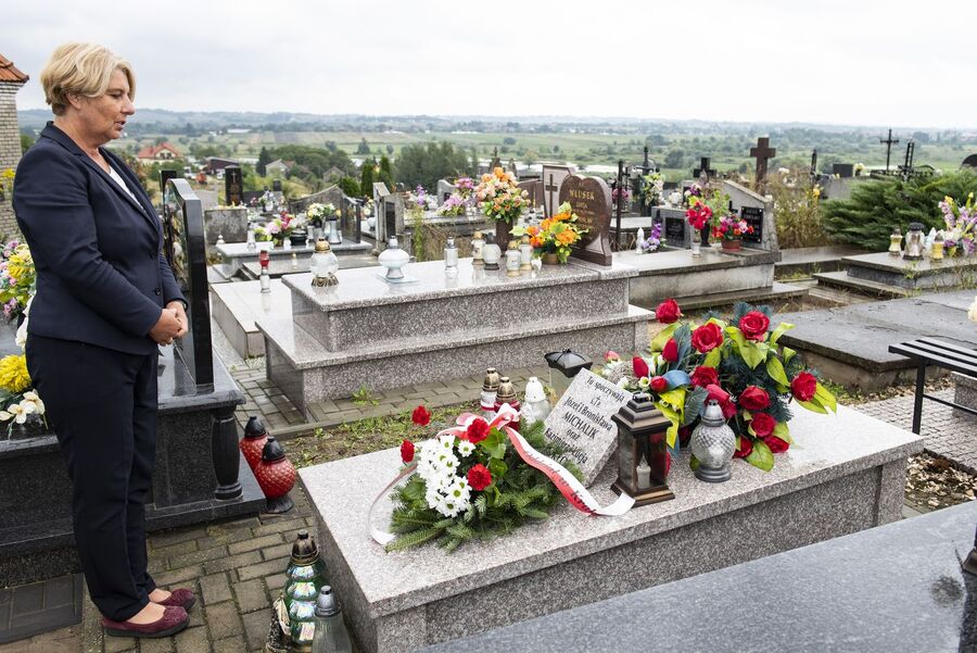 Grób Józefa Michalika w Kazimierzy Małej. Fot. Agnieszka Masłowska (IPN)