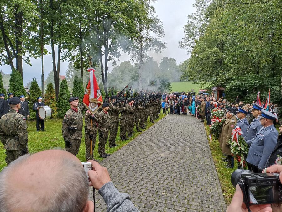 Uroczystości w Wysokiej i Jordanowie w 82. rocznicę wybuchu II wojny światowej. Fot. IPN
