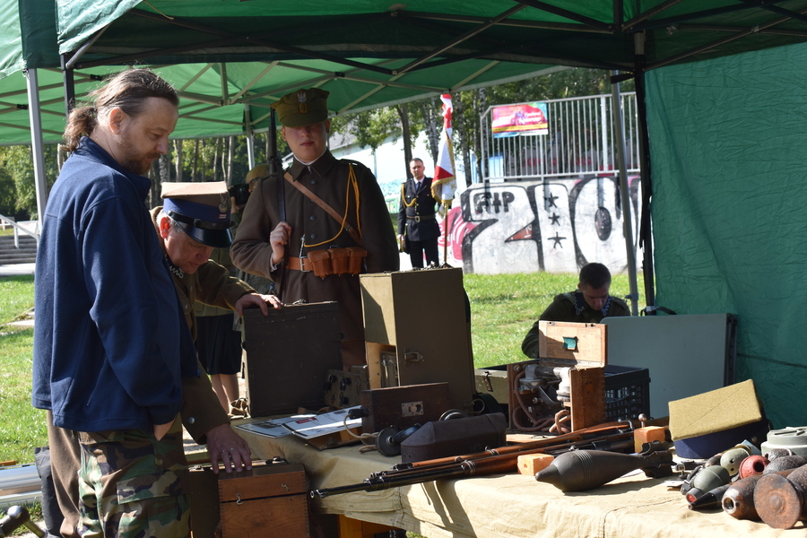 Upamiętniono żołnierzy i ludność cywilną walczących w obronie Kielc - fot. Katarzyna Pronobis (IPN Kielce)